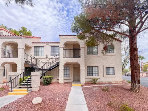 4701 Nara Vista Way #104, Las Vegas, NV 89103