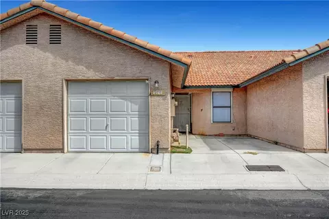 7052 Picaroon Ln, Las Vegas, NV 89145
