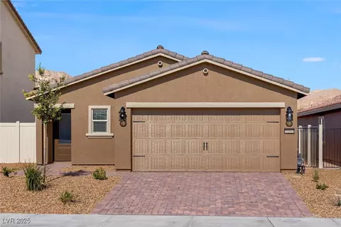 4240 Golden Sol St, North Las Vegas, NV 89032