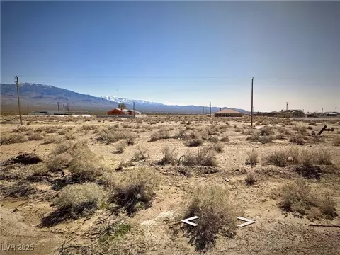 6770 N Aura Ave, Pahrump, NV 89060