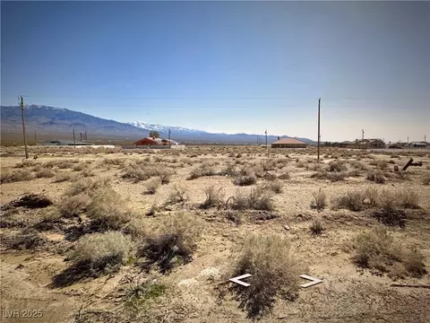 6770 N Aura Ave, Pahrump, NV 89060