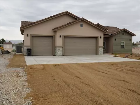 6141 S Lisa Ln #1, Pahrump, NV 89048