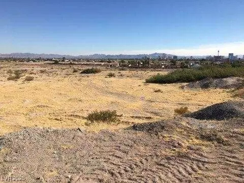01 Brooks, North Las Vegas, NV 89032
