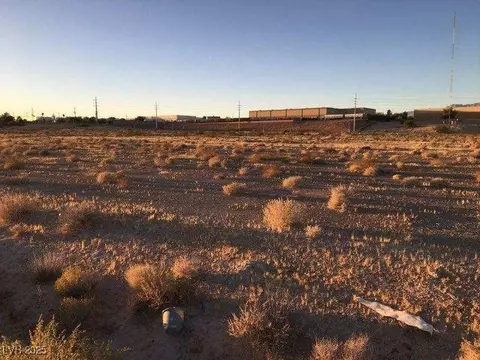 2 Reverend Wilson, North Las Vegas, NV 89030