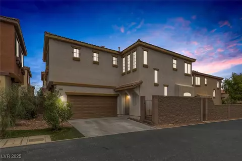 8543 Peaceful Dreams St, Las Vegas, NV 89139