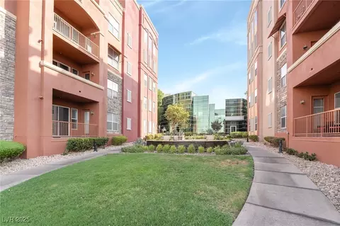 68 E Serene Ave #102, Las Vegas, NV 89123