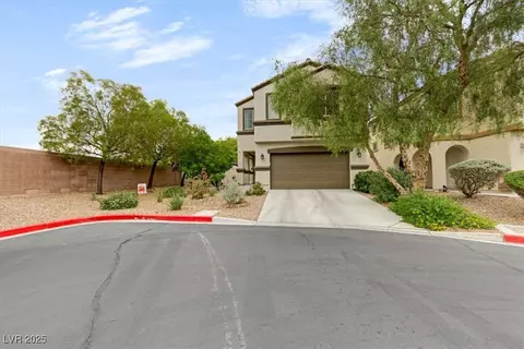 8197 Dusky Shadows St, Las Vegas, NV 89113