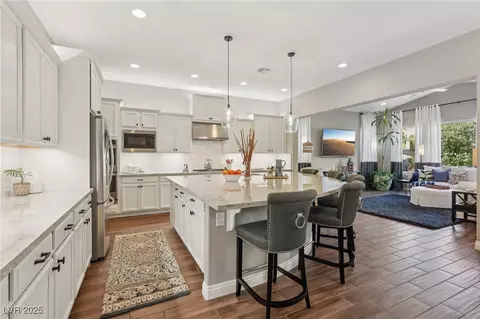 425 Rosina Vista St, Las Vegas, NV 89138