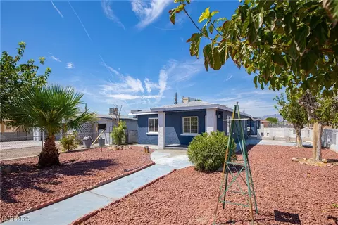1117 Cunningham Dr, Las Vegas, NV 89106