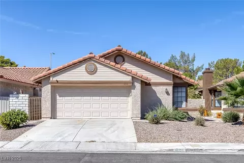 636 Whispering Palms Dr, Las Vegas, NV 89123