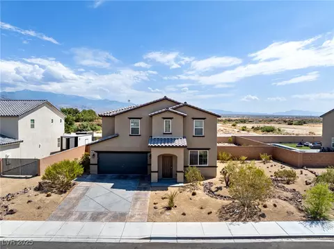 5599 S Dunn St, Pahrump, NV 89061