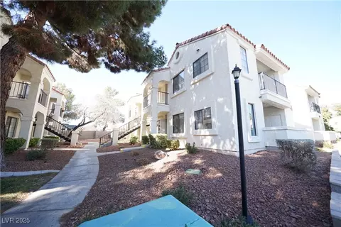 4896 Nara Vista Way #104, Las Vegas, NV 89103