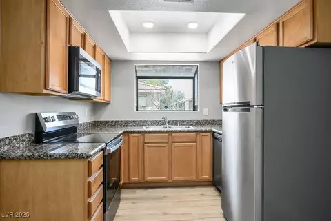 7300 Pirates Cove Rd #2054, Las Vegas, NV 89145