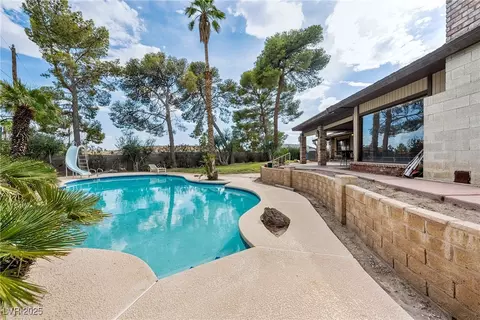 6865 Coley Ave, Las Vegas, NV 89146