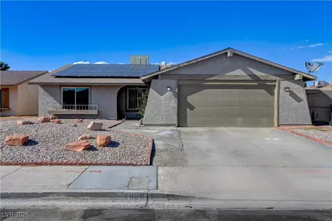 4828 Lakestream Ave, Las Vegas, NV 89110
