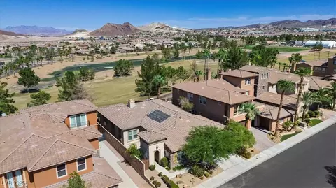 456 Punto Vallata Dr, Henderson, NV 89011