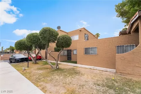 4607 Monterey Cir #2, Las Vegas, NV 89169 photo 1