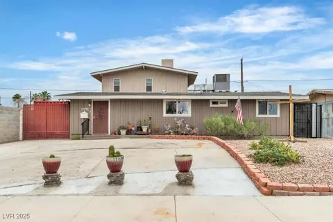 5613 Idle Ave, Las Vegas, NV 89107