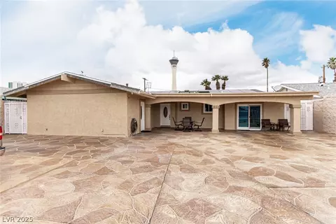 1924 S 6th St, Las Vegas, NV 89104