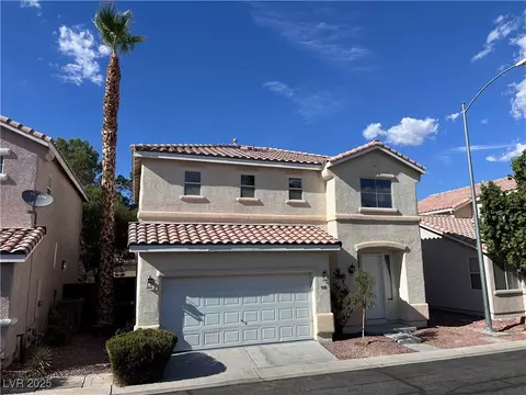 920 Clear Diamond Ave, Las Vegas, NV 89123
