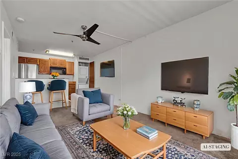1381 E University Ave #303, Las Vegas, NV 89119