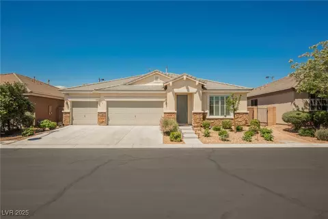 7119 Saddle Back Peak St, Las Vegas, NV 89166