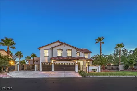 8909 Mount Hood Ct, Las Vegas, NV 89129
