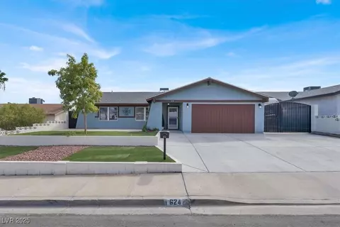 624 Hidden Valley Dr, Henderson, NV 89002