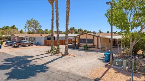 203 Trailzend Ave, Overton, NV 89040