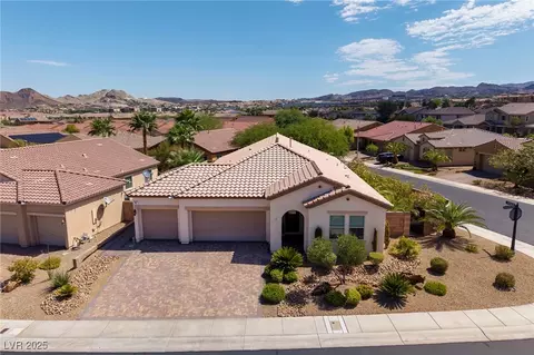 940 Rue Grand Paradis Ln, Henderson, NV 89011