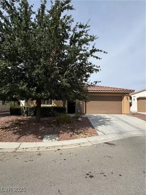 4240 S Gressa St, Pahrump, NV 89061