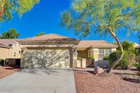 1620 Langston Hughes St, Henderson, NV 89052