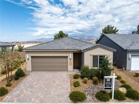 4286 Cactus Canyon Dr, Pahrump, NV 89061