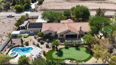 8640 Gagnier Blvd, Las Vegas, NV 89113