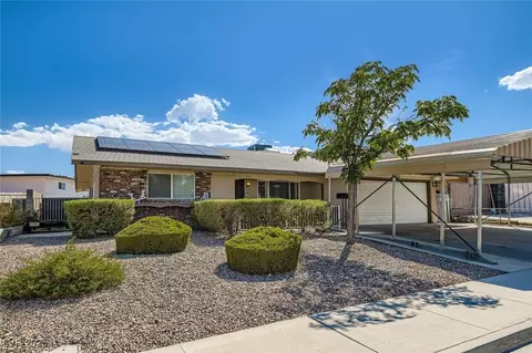 6913 Camp Fire Rd, Las Vegas, NV 89145