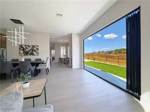 2872 Sumter Valley Cir, Henderson, NV 89052