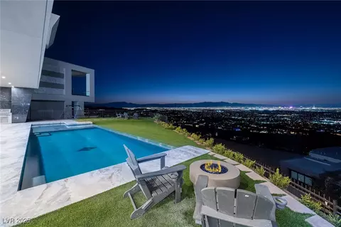 616 Scenic Rim Dr, Henderson, NV 89012