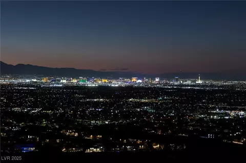 616 Scenic Rim Dr, Henderson, NV 89012