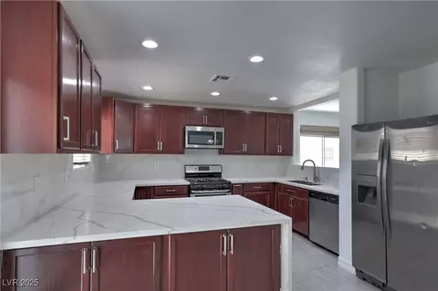 1069 Coronado Peak Ave, Las Vegas, NV 89183