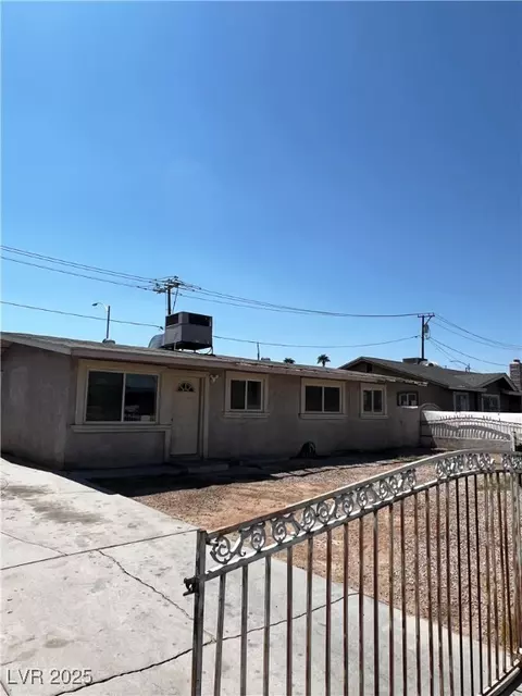 2624 Brady Ave, Las Vegas, NV 89101