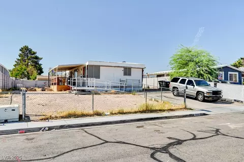 3309 E Bartlett Ave, North Las Vegas, NV 89030