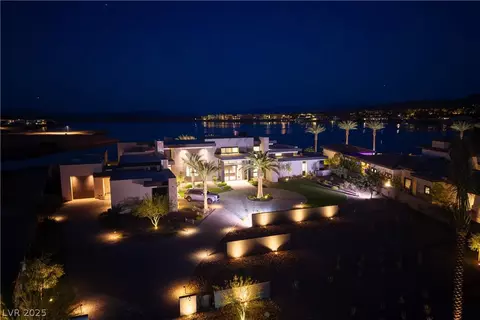 10 Sunrise Beach Cir, Henderson, NV 89011