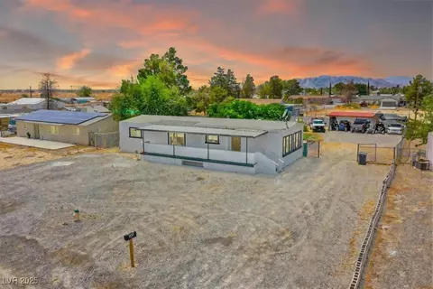3840 Point Dr, Pahrump, NV 89060