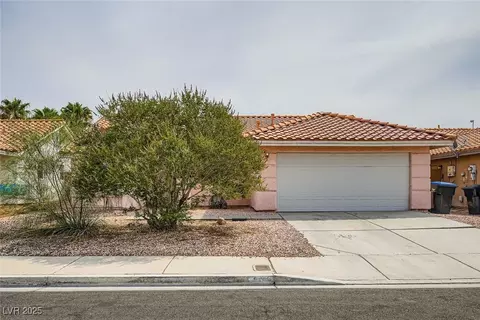 4818 Hunters Run Dr, North Las Vegas, NV 89031