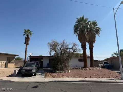 1124 Nassau Dr, Las Vegas, NV 89108