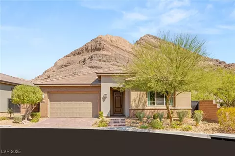 10890 Red Yucca Dr, Las Vegas, NV 89138