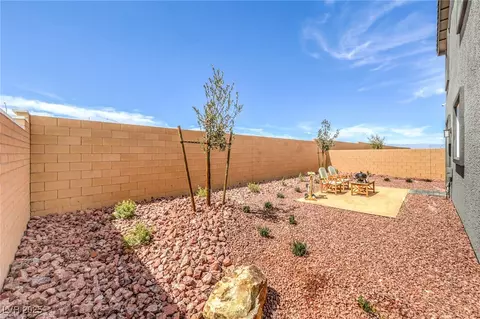 Exterior - 564 Ruby Robin Ave #LOT 710, Henderson, NV 89011 photo 7 of 8