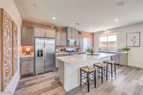 Kitchen - 564 Ruby Robin Ave #LOT 710, Henderson, NV 89011 photo 2 of 4