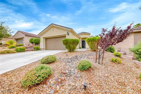 2701 Rue Montpellier Ave, Henderson, NV 89044