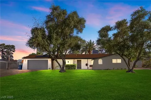 2885 Horseshoe Dr, Las Vegas, NV 89120
